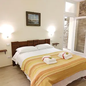 Appartamento La Suite Di San Rufino - Myassisisuite, I Dettagli Che Fanno La Differenza - 2 Letti Matrimoniali - Centralissimo - A 6 Minuti Da Carlo Acutis, Assisi